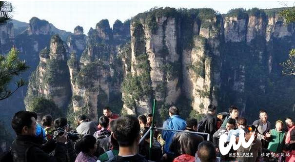 Vũ Lăng Nguyên: giới du lịch bàn luận sôi nổi về “thời đại du lịch đại chúng”