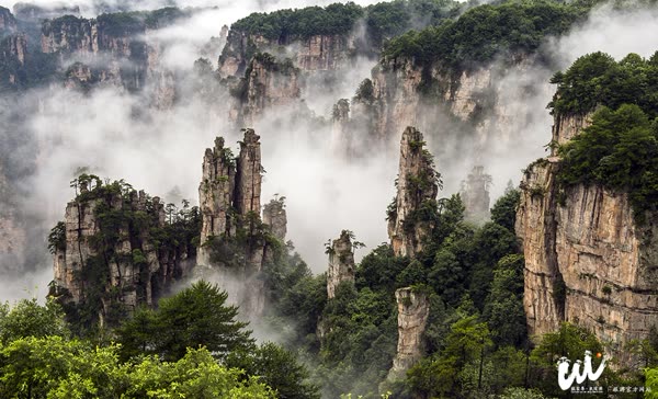 Let more people from ASEAN countries fall in love with Zhangjiajie